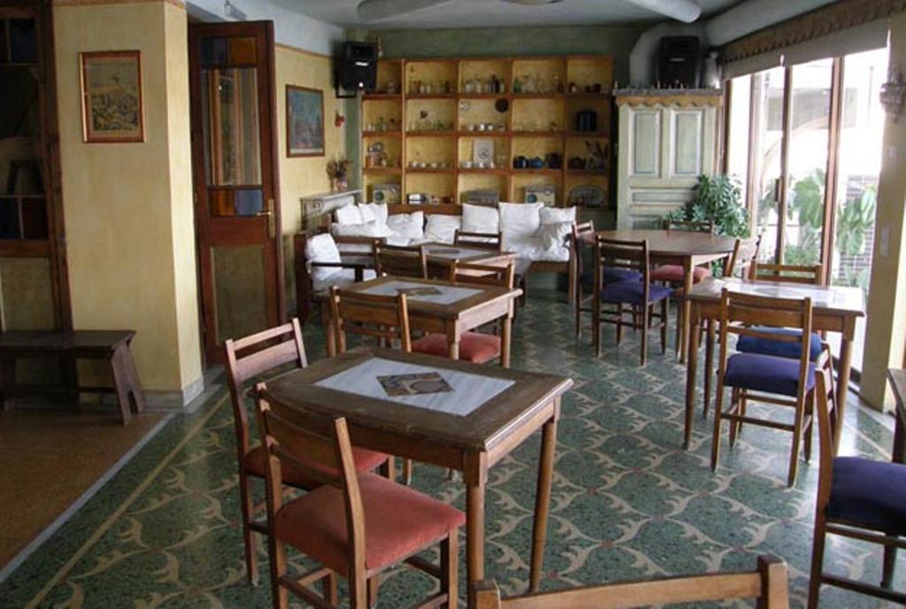 Hotel Sappho Mytilíni エクステリア 写真